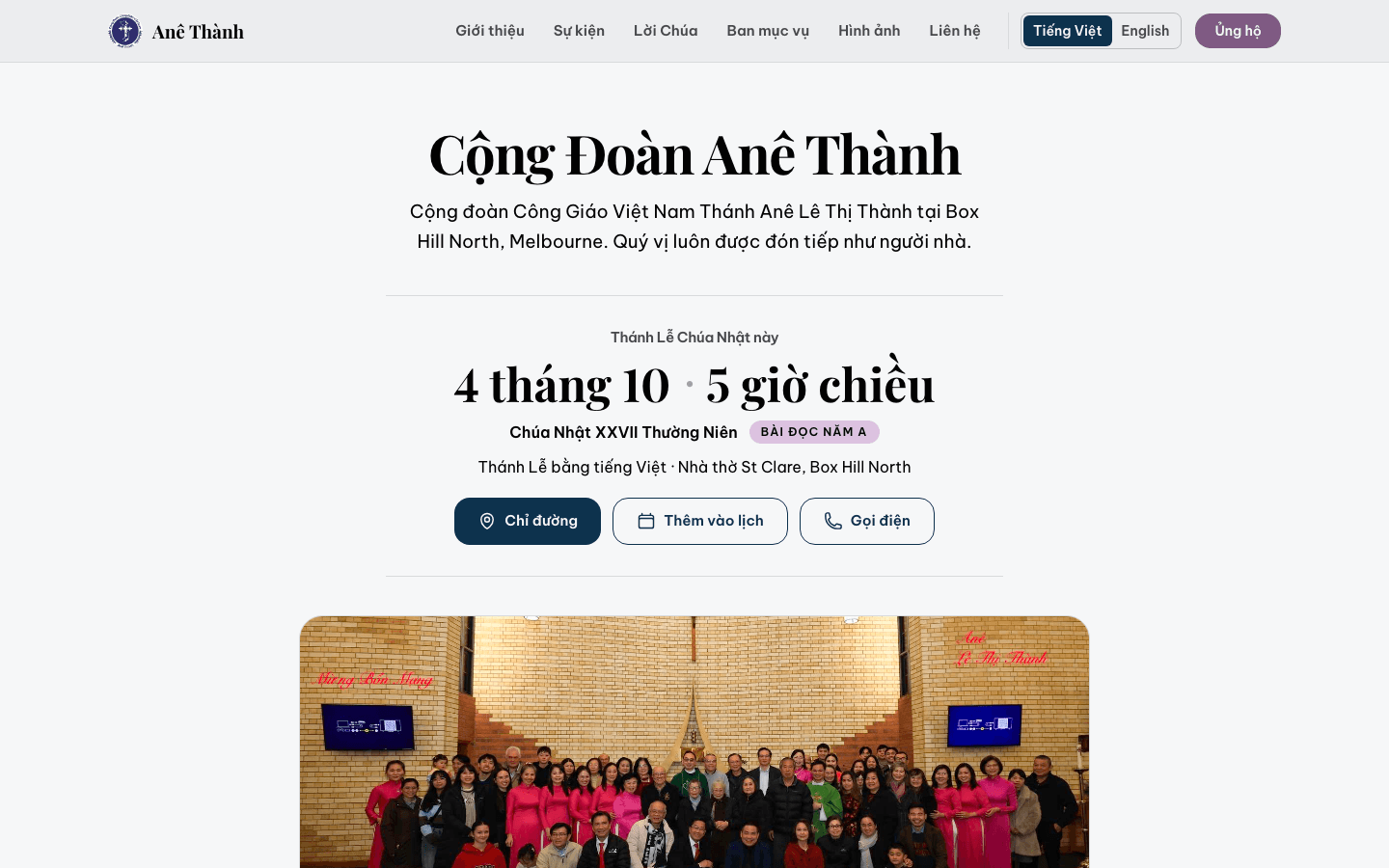 Ane Thanh home page in Vietnamese: this Sunday’s Mass time, buttons for directions, calendar and phone, a language switch, and a community group photo.